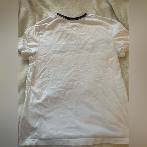 Tommy Hilfiger White Tee - Picture 2 of 3